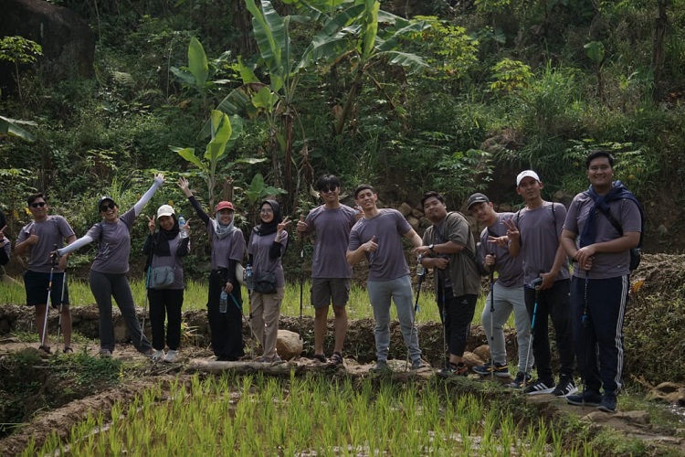 trekking di sentul